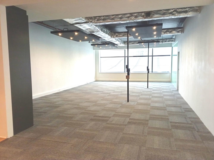 To Let Commercial Property for Rent in Sea Point Western Cape